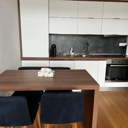 The View - To Door *